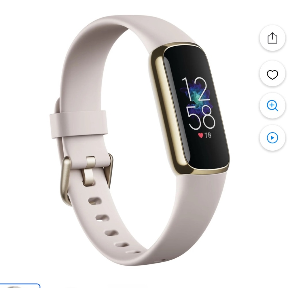 Fitbit Luxe Fitness Tracker (Lunar 
White/Soft Gold Stainless Steel)